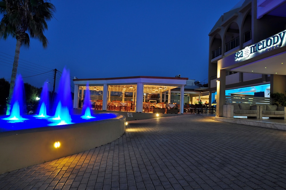 Sea Melody Beach Hotel And Apartments photo5