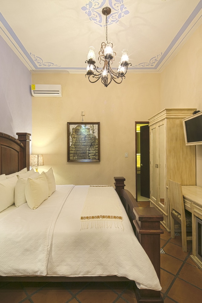 Casona Maria 62/70