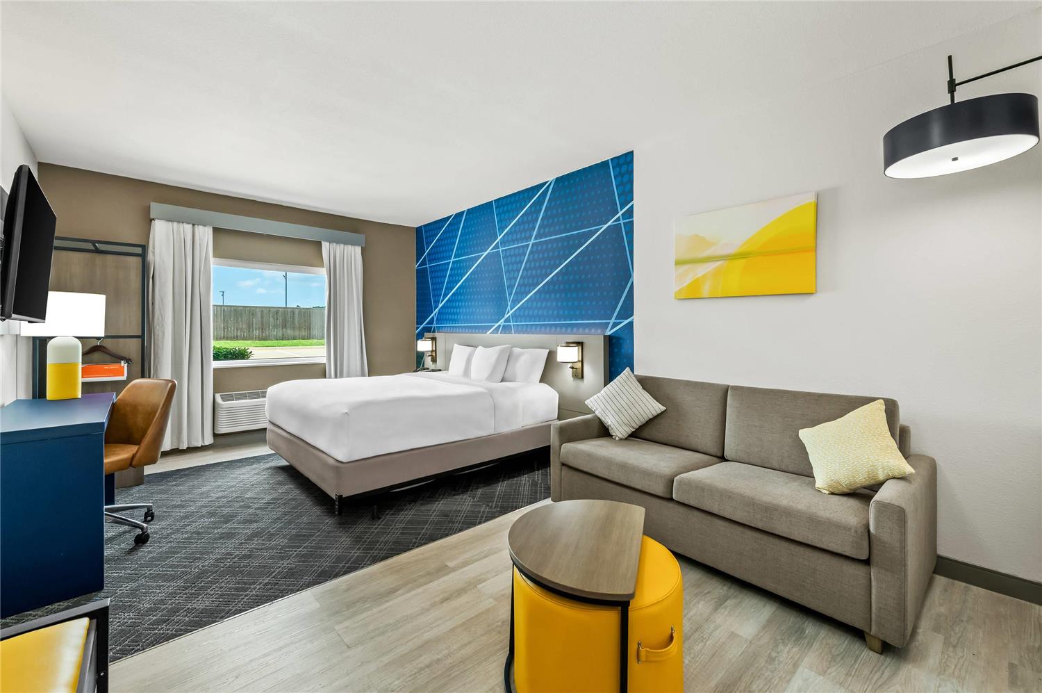 جناح بسرير كينج لذوي الإعاقة، Comfort Suites Longview North 6/9