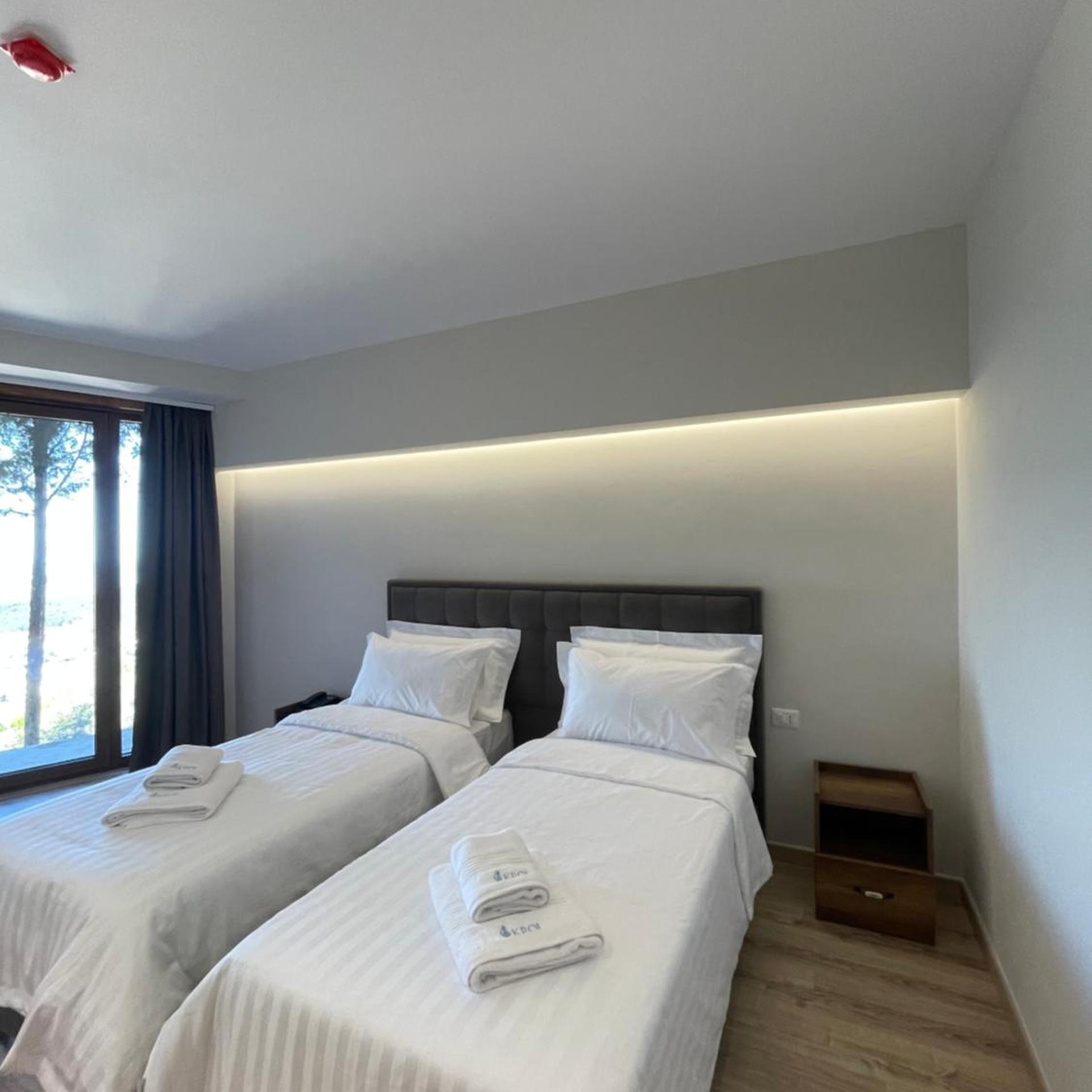 Kroi Hotel 13/57