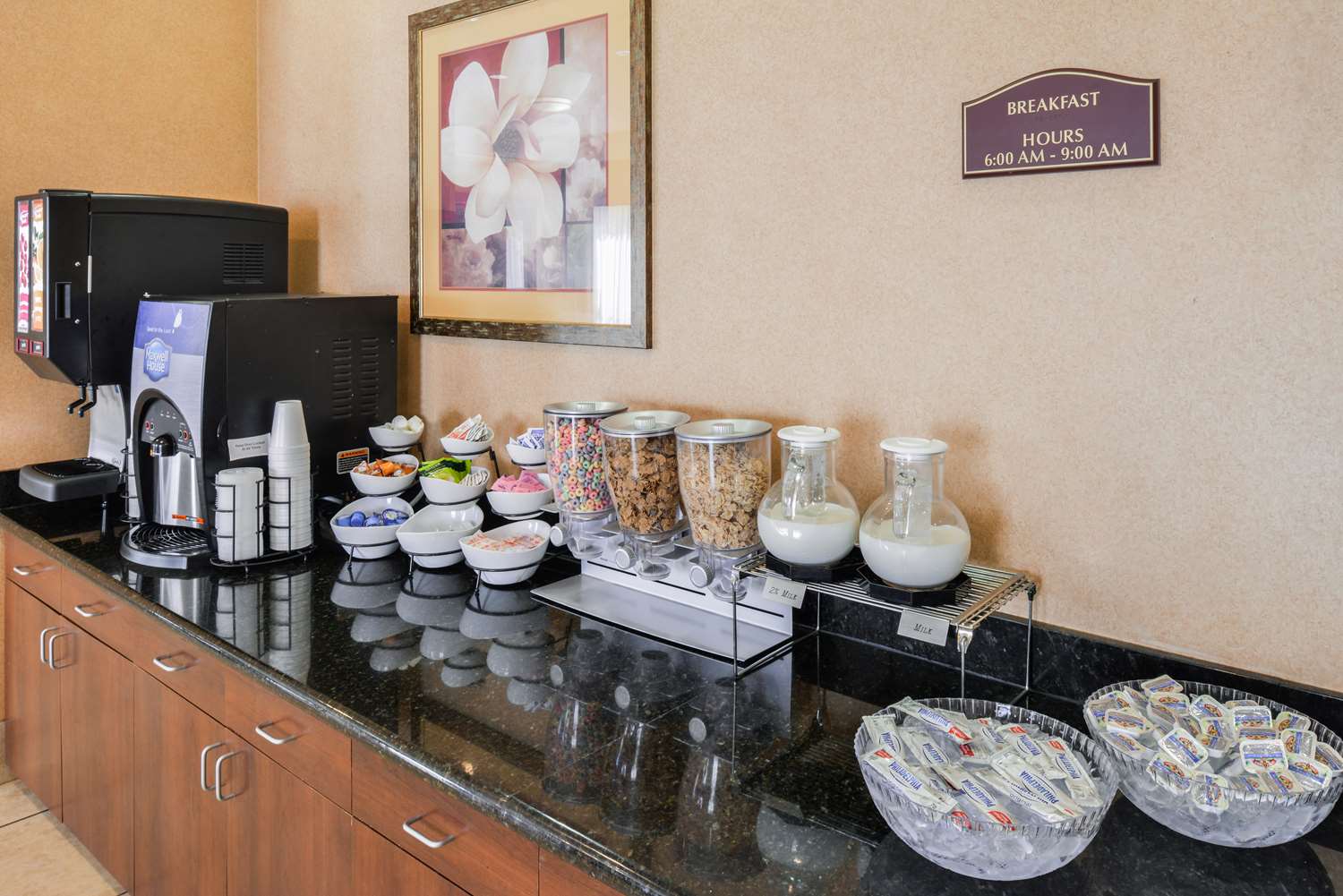 Americas Best Value Inn & Suites Livingston 11/38