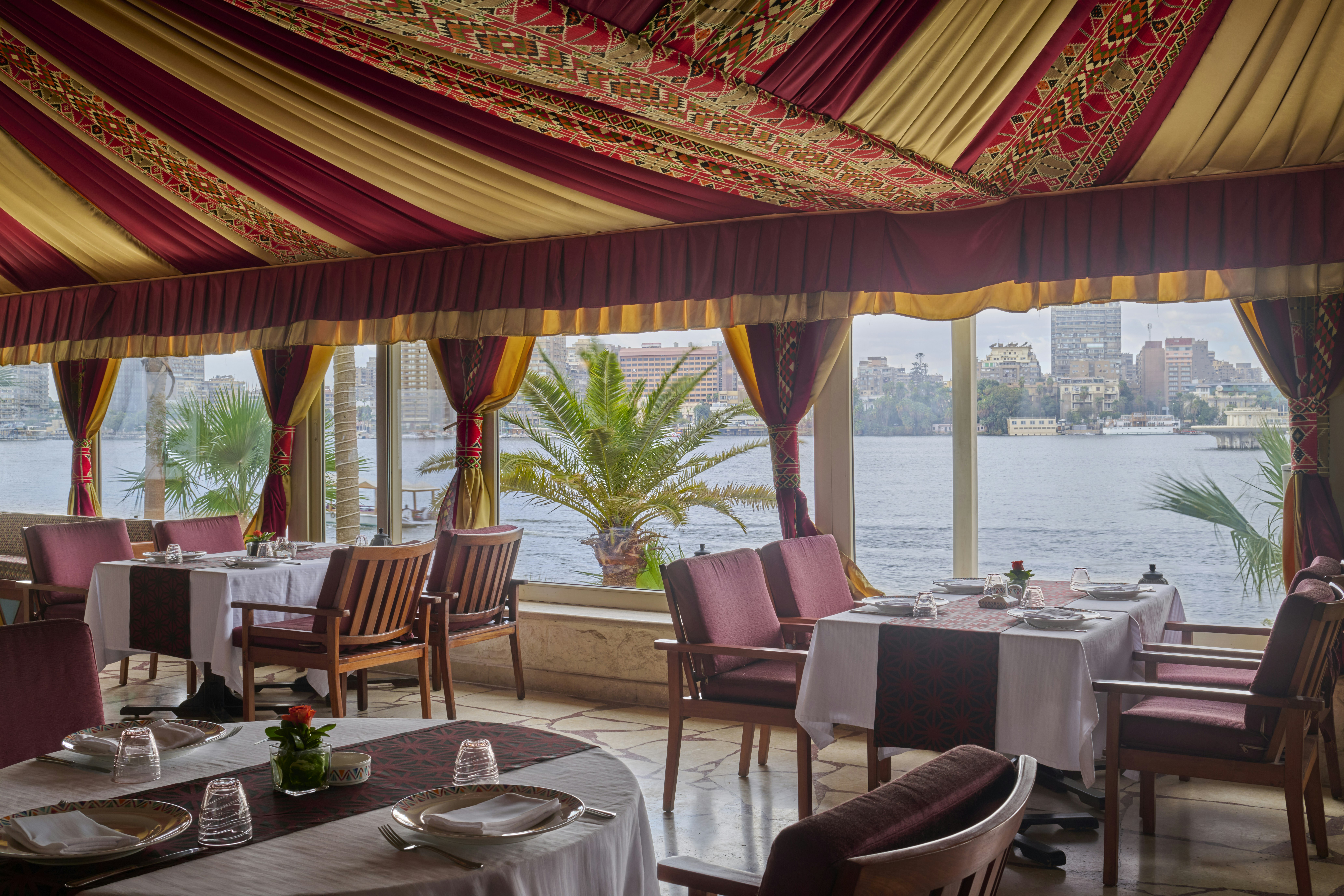Hilton Cairo Grand Nile 34/50