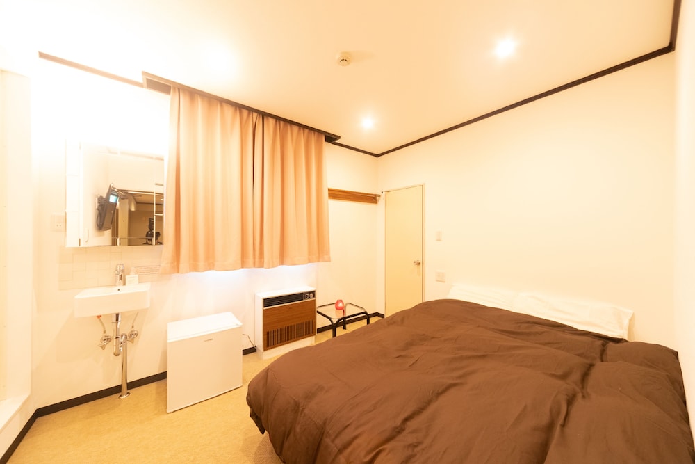 RENOVATED, DOUBLE BED, MOUNTAIN SIDE, PRIVATE BATHROOM