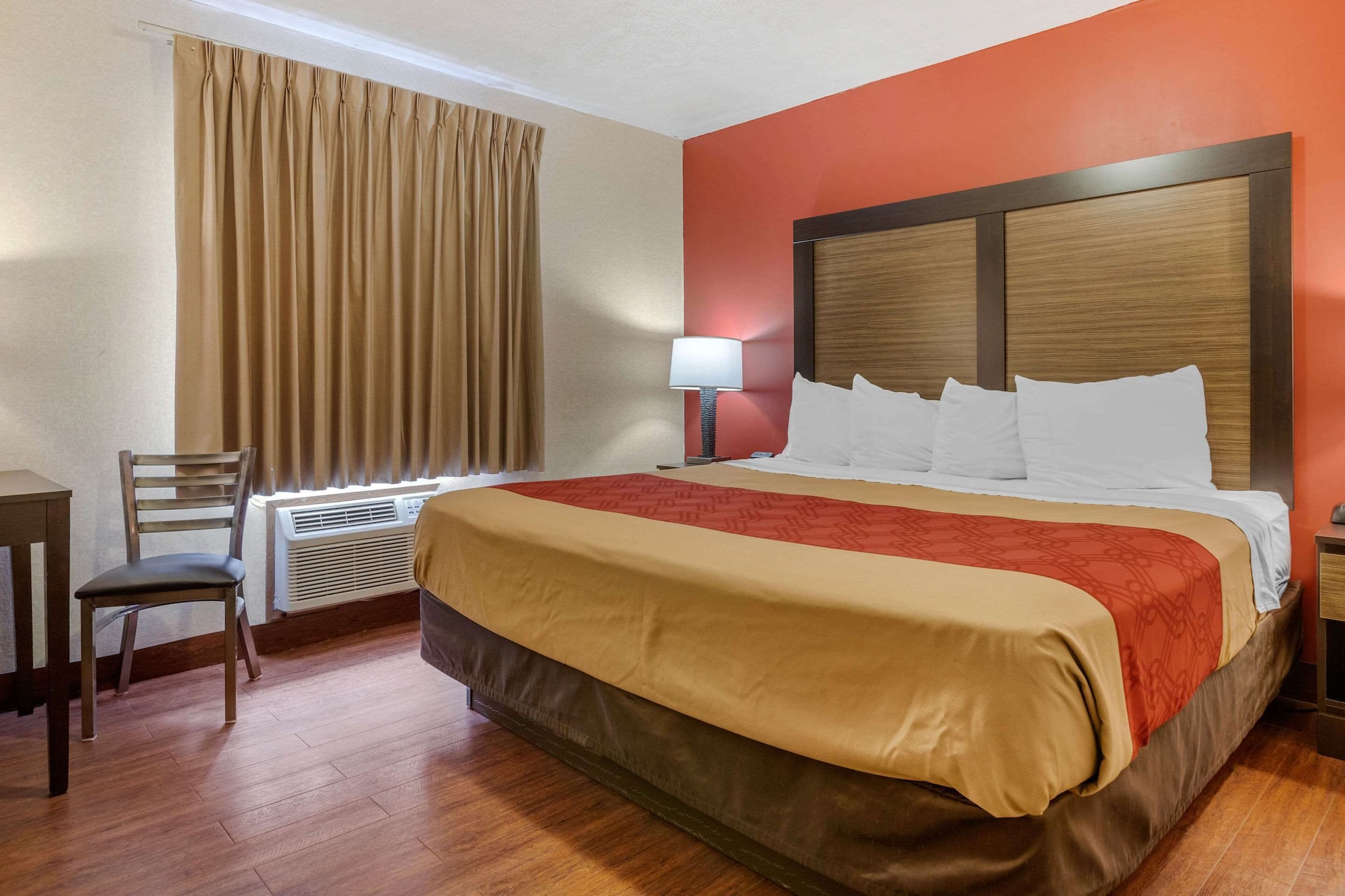 ROOM, KING BED, ACCESSIBLE