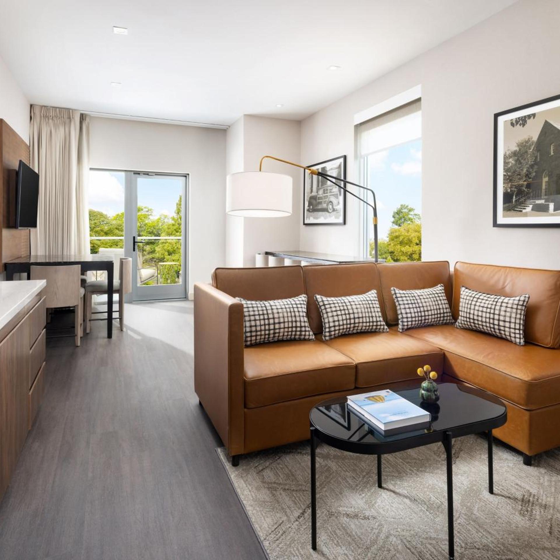 AC Hotel by Marriott Newtown Square 18/43