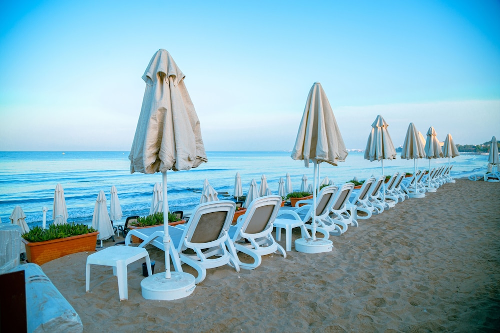 Ozlem Garden Hotel 56/62