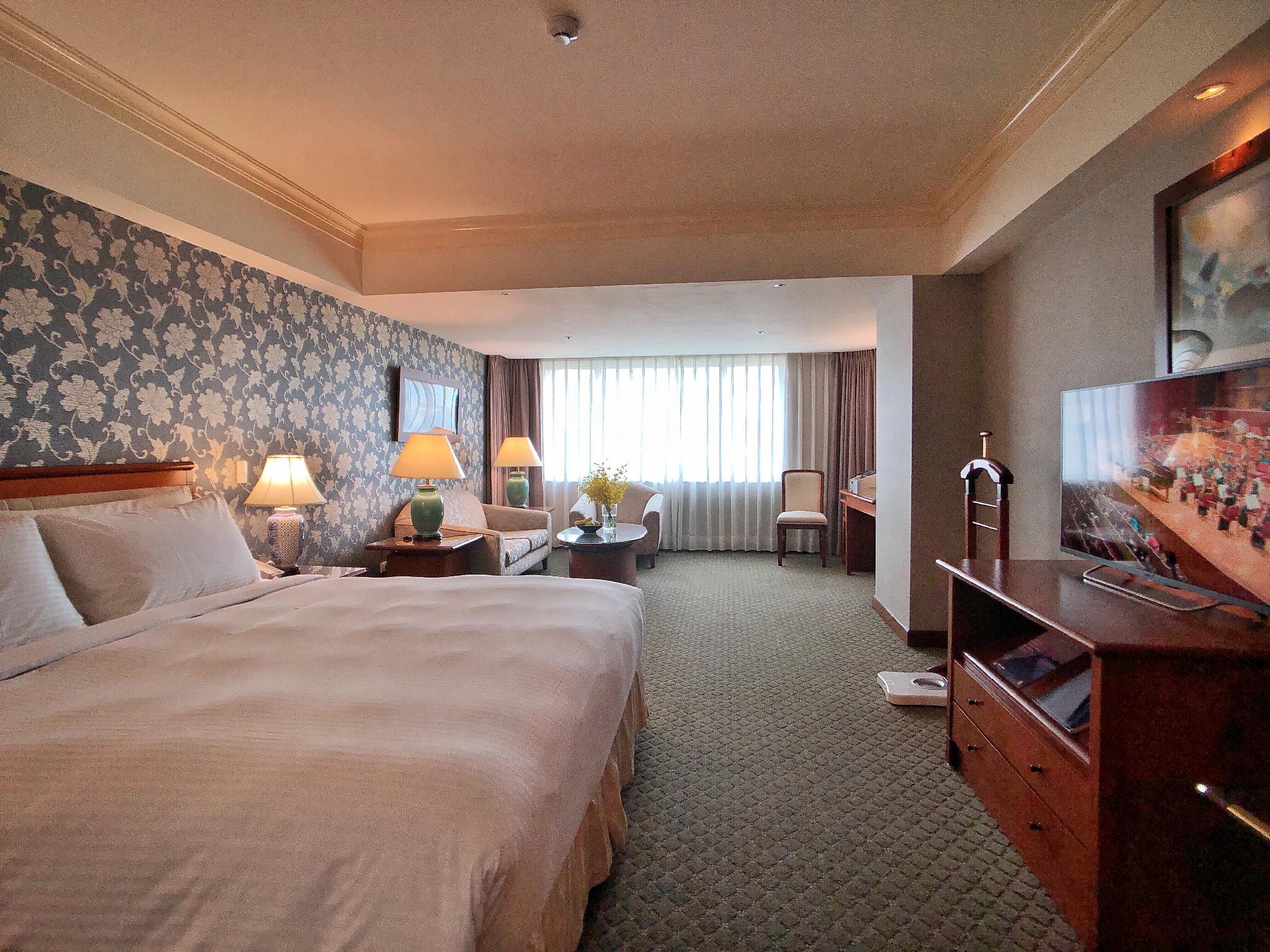 Deluxe, Double Bed, Executive Level