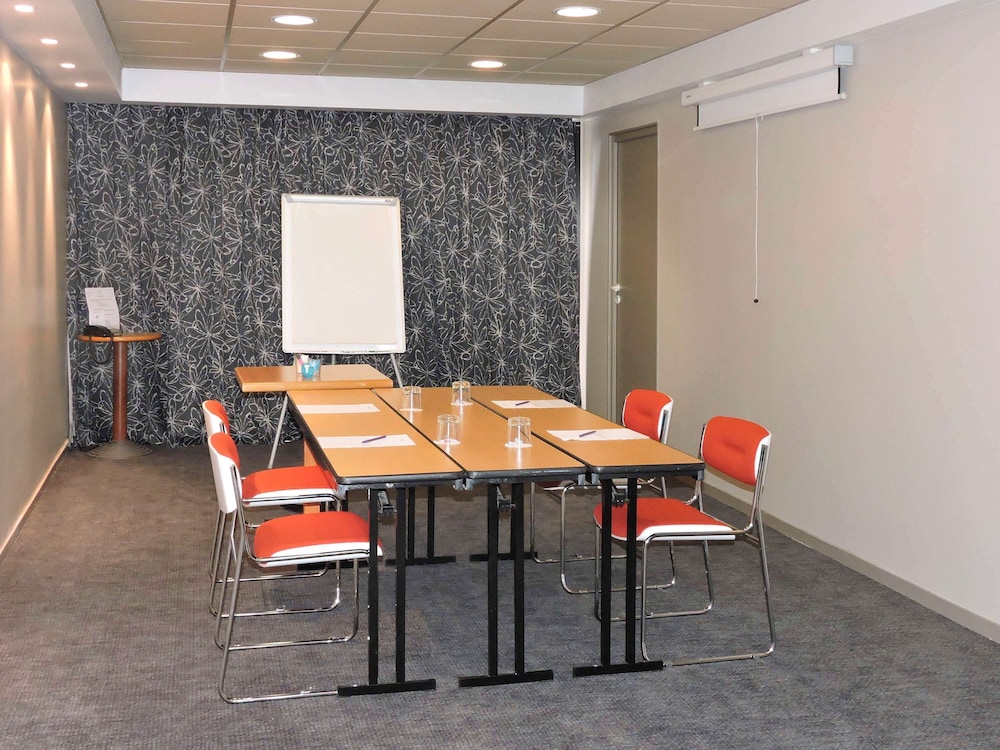 Ibis Styles Cognac 35/50