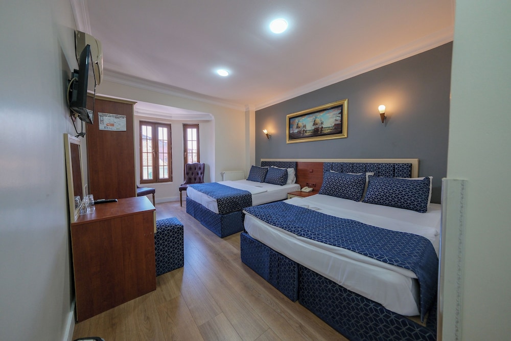 Grand Hotel Palmiye 16/68