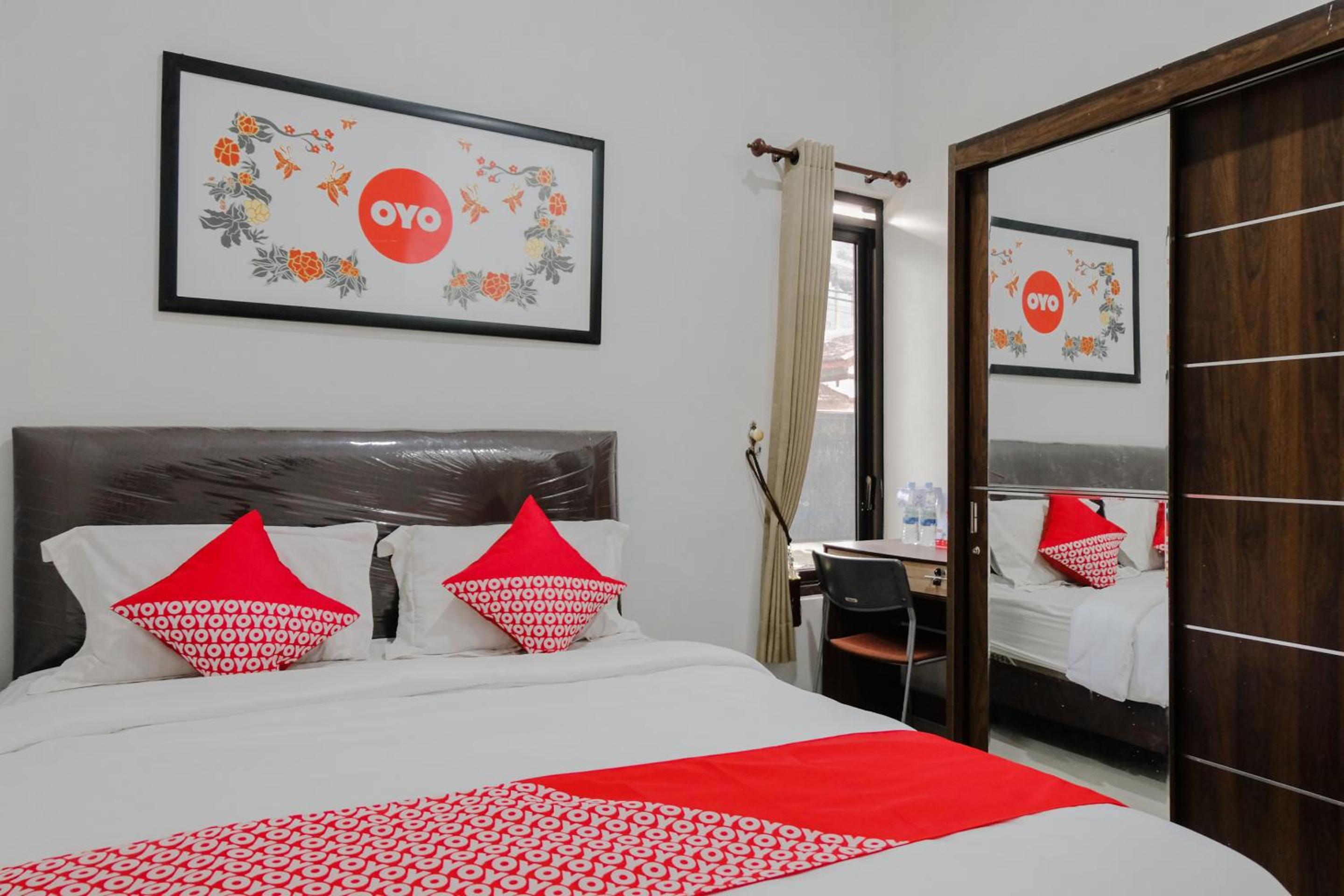 OYO 1038 Embun Pagi Syariah Residence 18/50