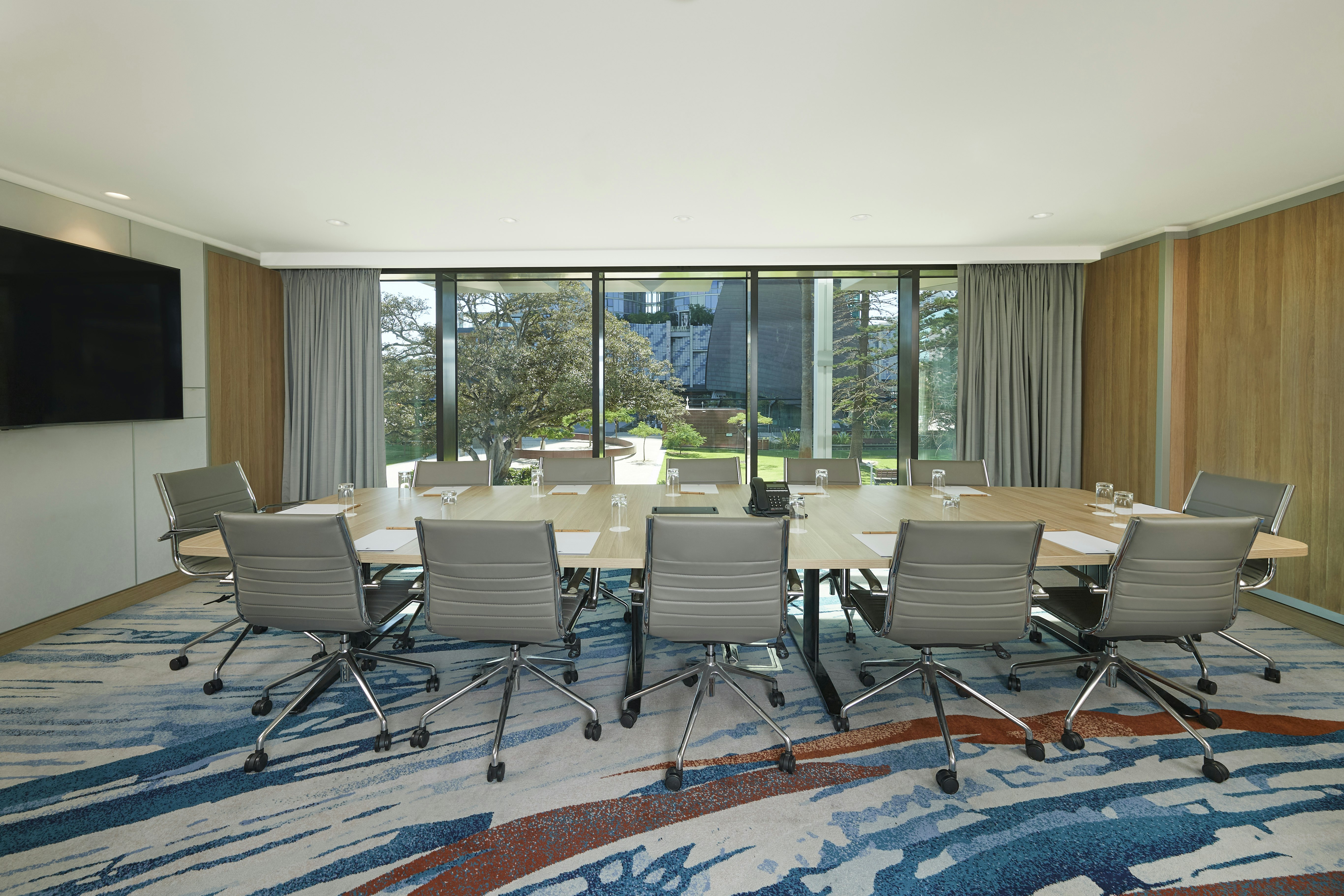 Doubletree By Hilton Perth Waterfront 15/35