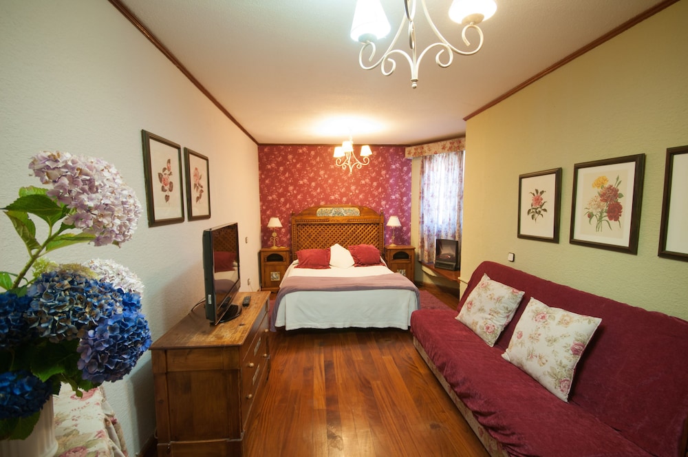 Hotel Rural El Refugio 61/75