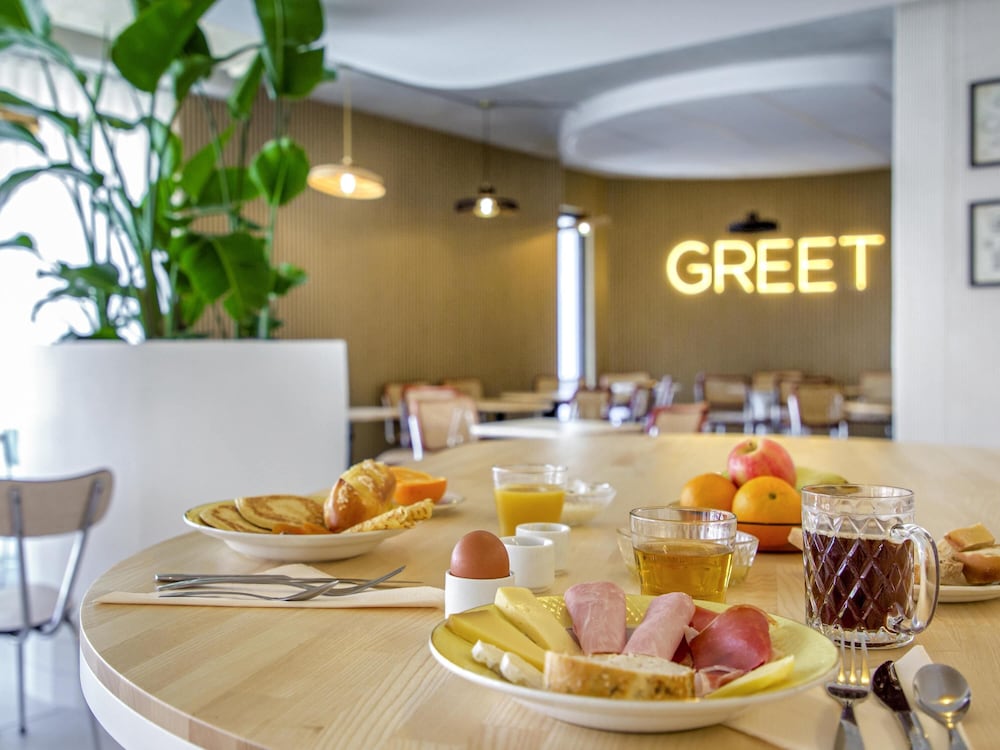 Greet salon de provence 42/58