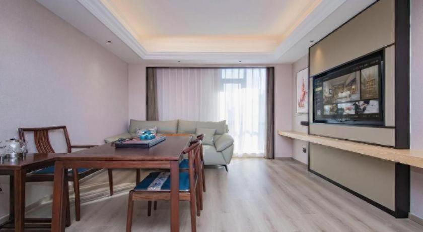 Vienna International Hotel (Wuhan Yellow Crane Tower) 31/50