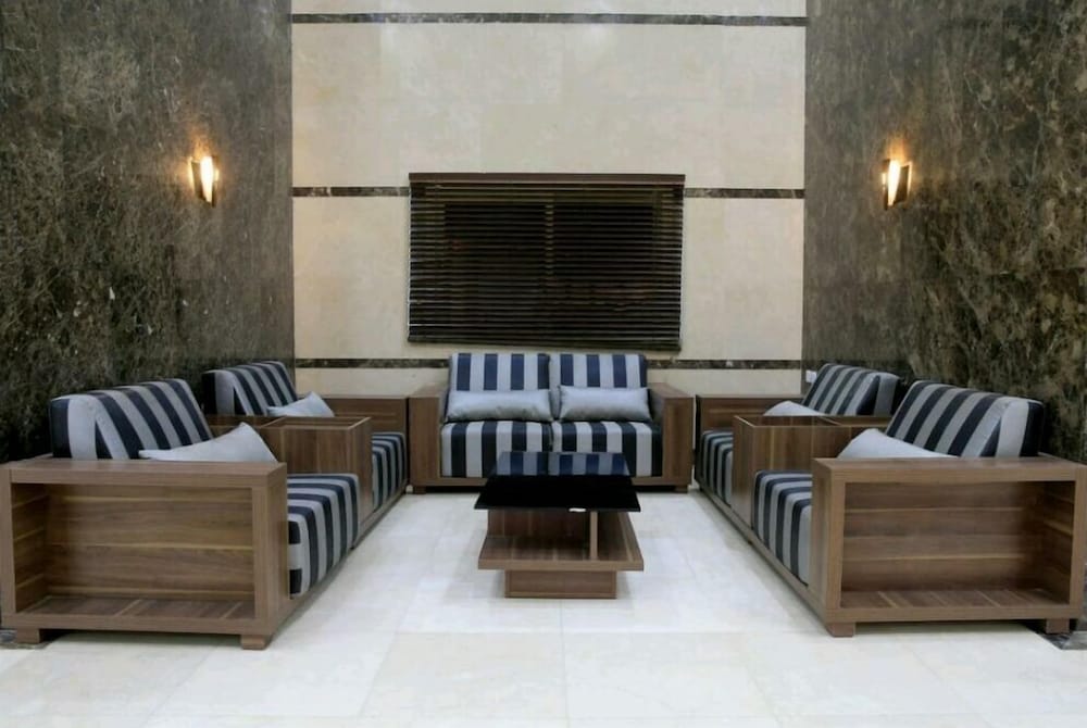 Snood Alazama Hotel 15/20