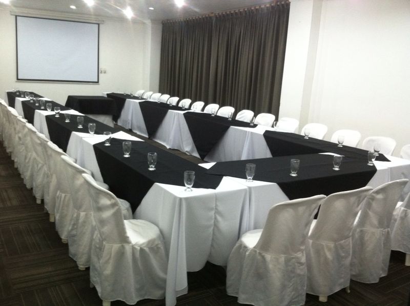 HOTEL CIUDAD BONITA 47/55
