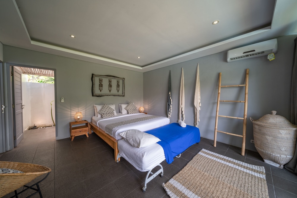 Villa Nahema 12/50