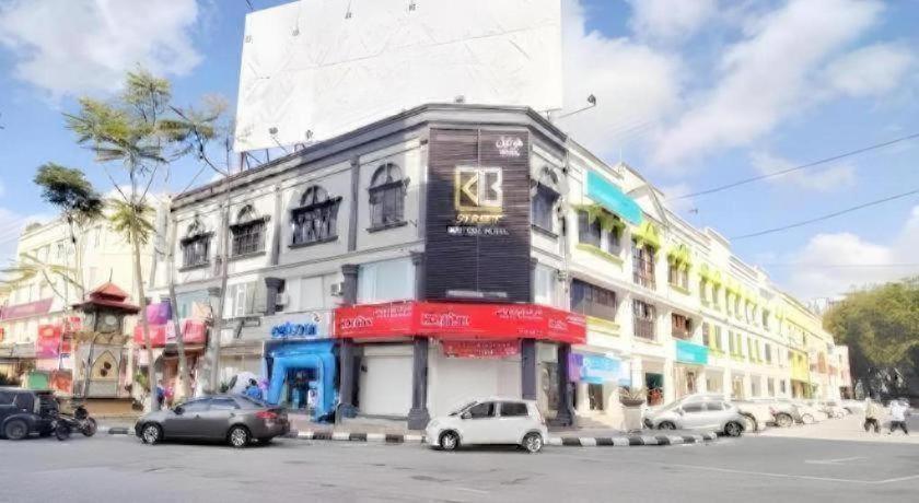 Kb Street Boutique Hotel 33/36