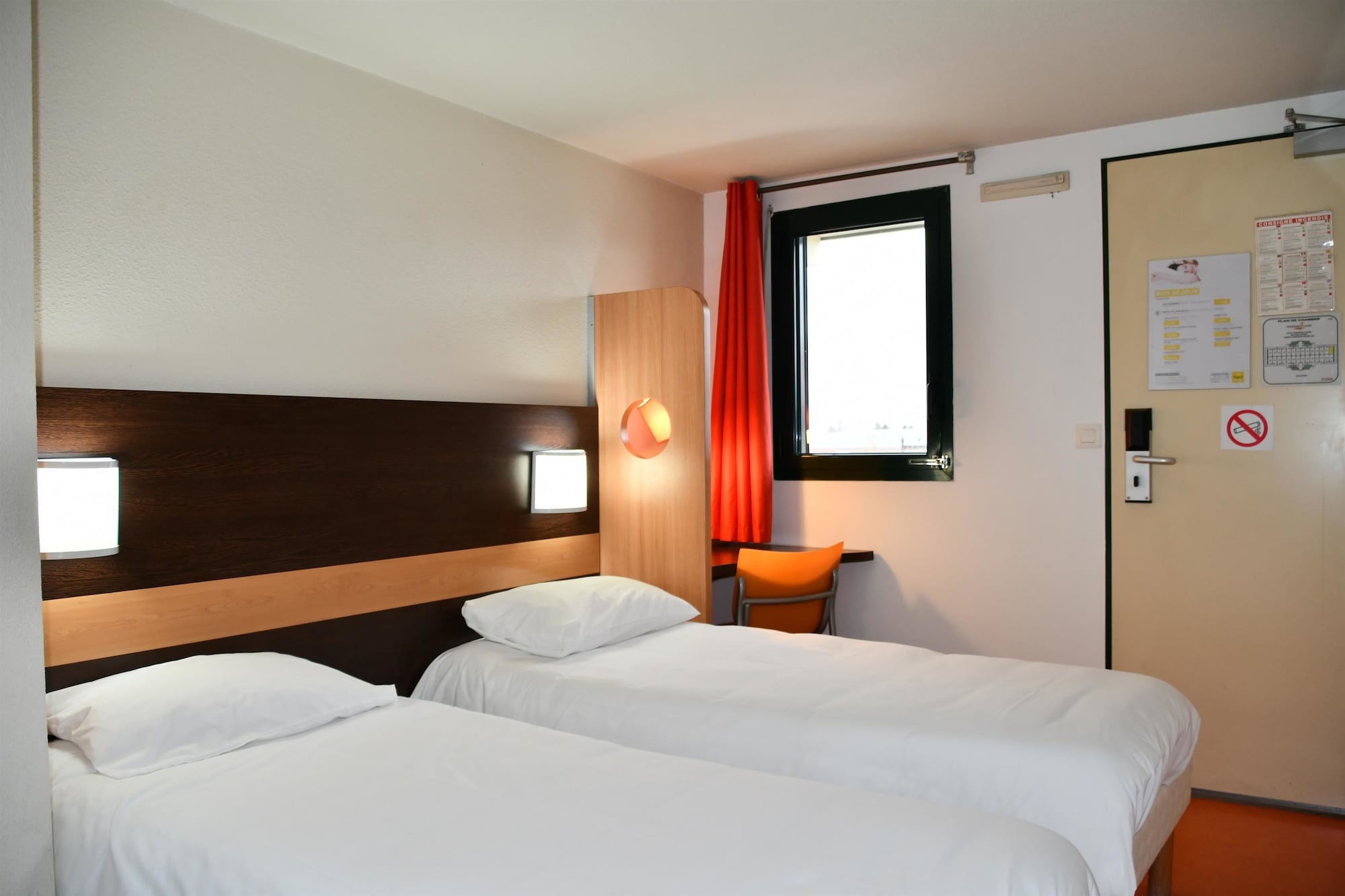 Standard, Twin Beds