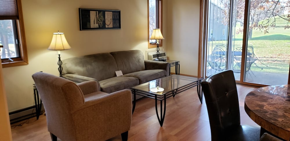 Tamarack Wisconsin Dells a Ramada by Wyndham 29/50