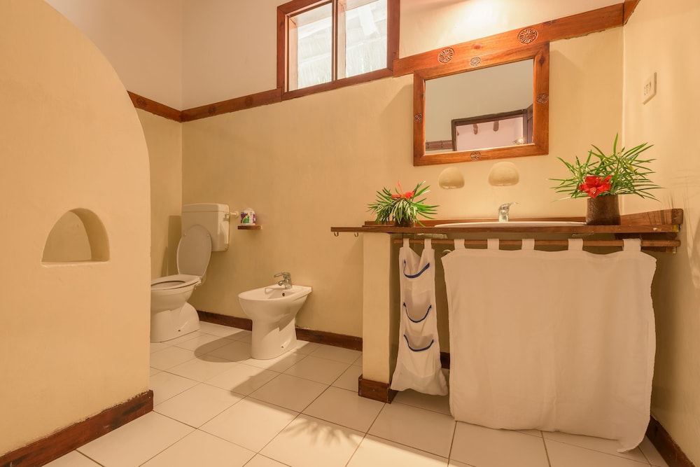 Hakuna Majiwe Beach Lodge 36/50