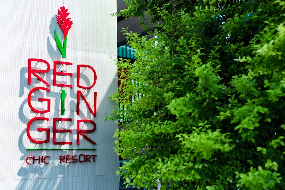 Red Ginger Chic Resort 65/70