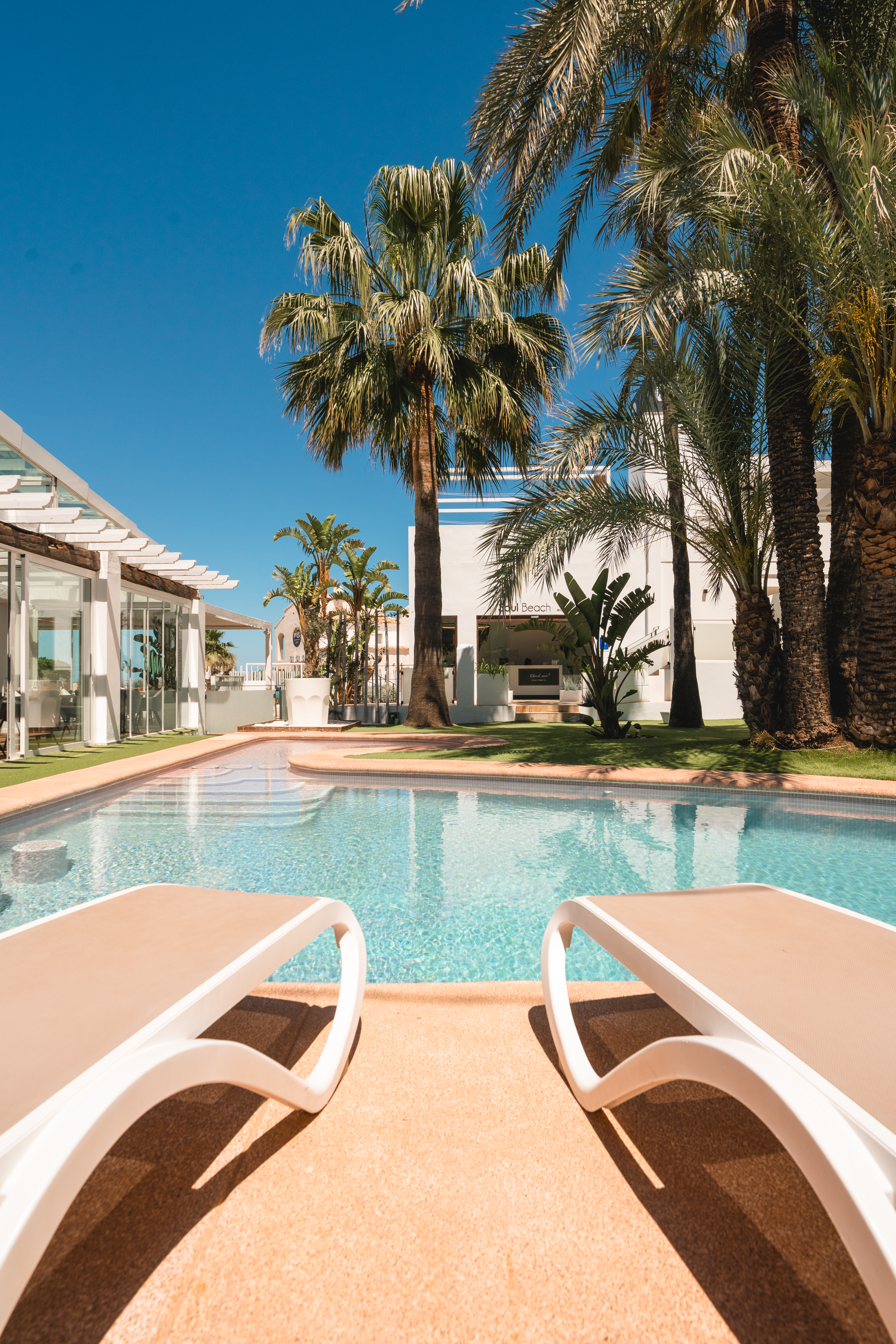 Soul Beach Hotel By Mc 24/28