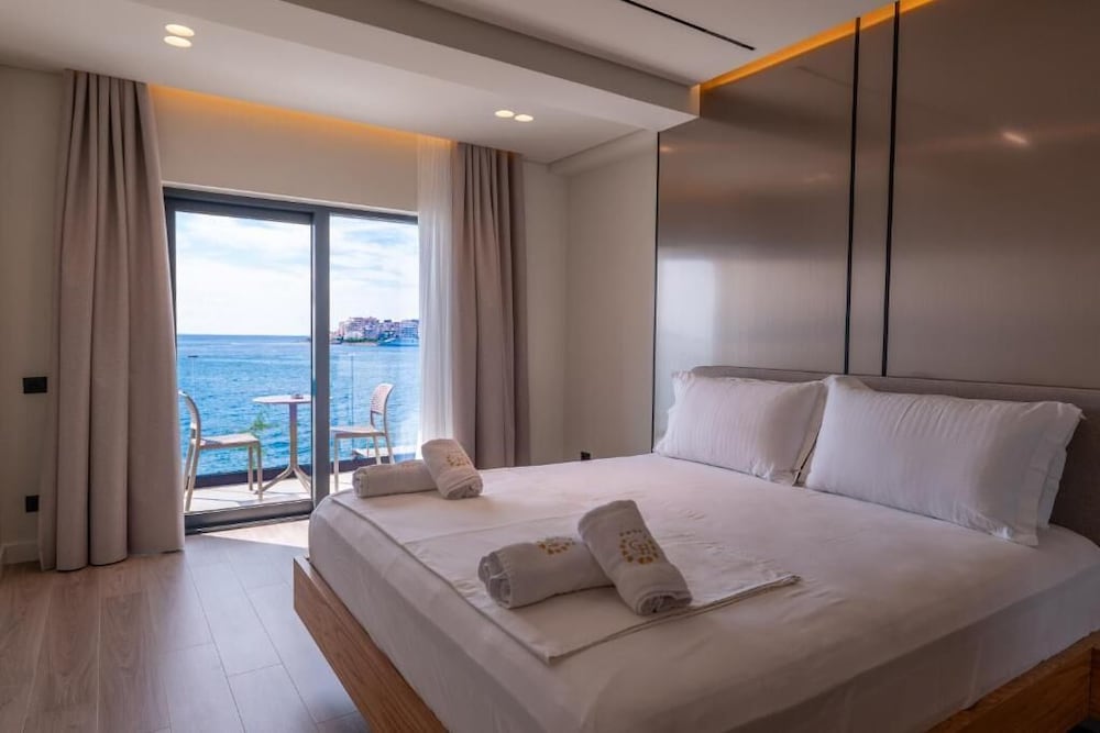GRAND HOTEL SARANDA 16/50