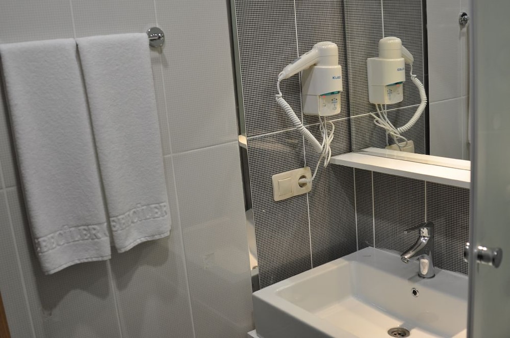 Cebeciler Hotel 17/42