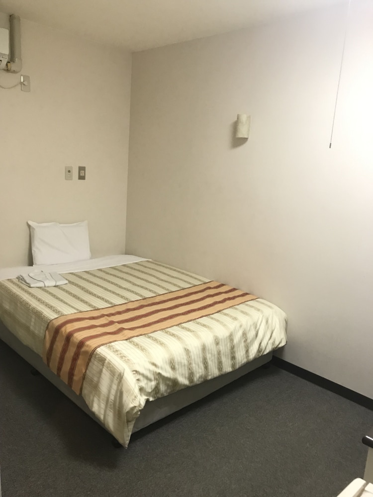 Hotel Peace Island Naha 10/47