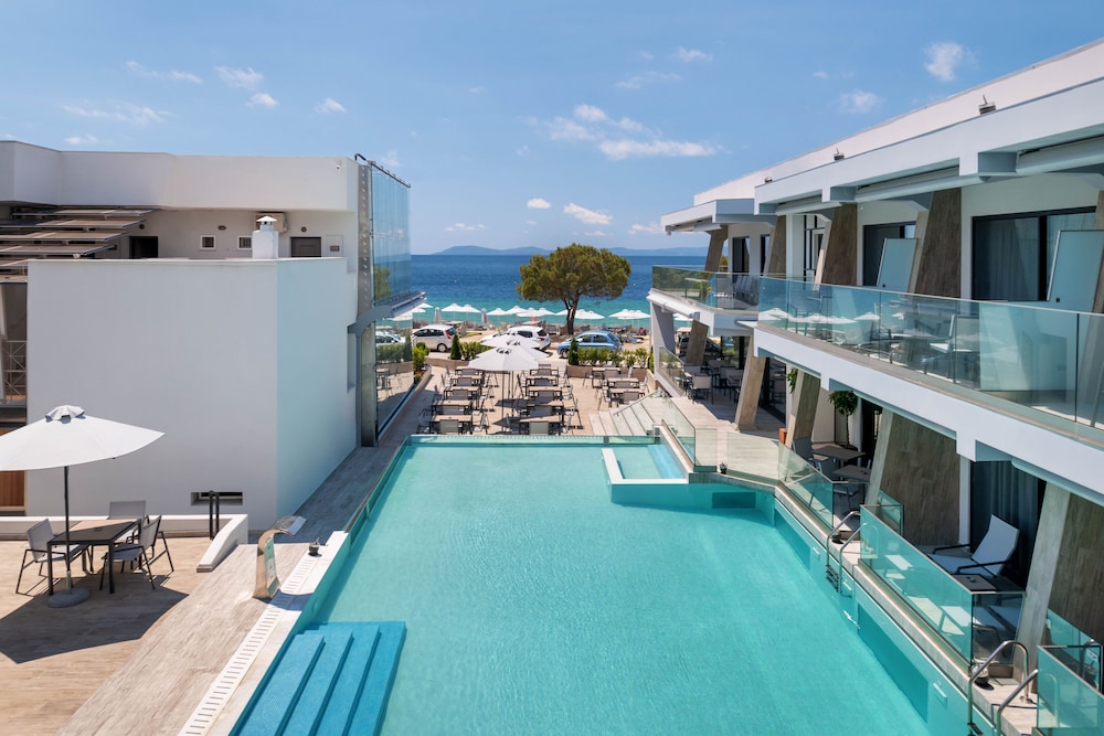 Akti Toroni Boutique Hotel 44/50