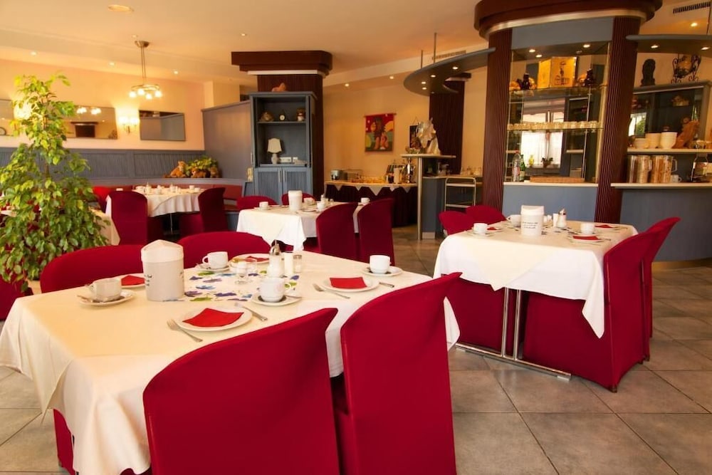 Hotel Zum Lowen 56/61