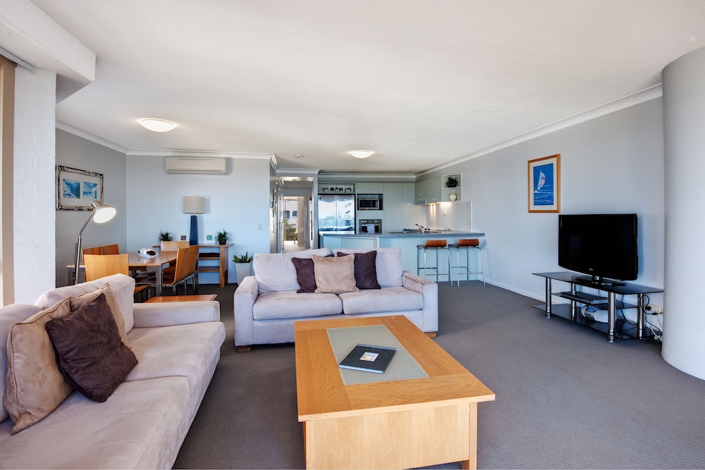 Osprey Apartments 51/81