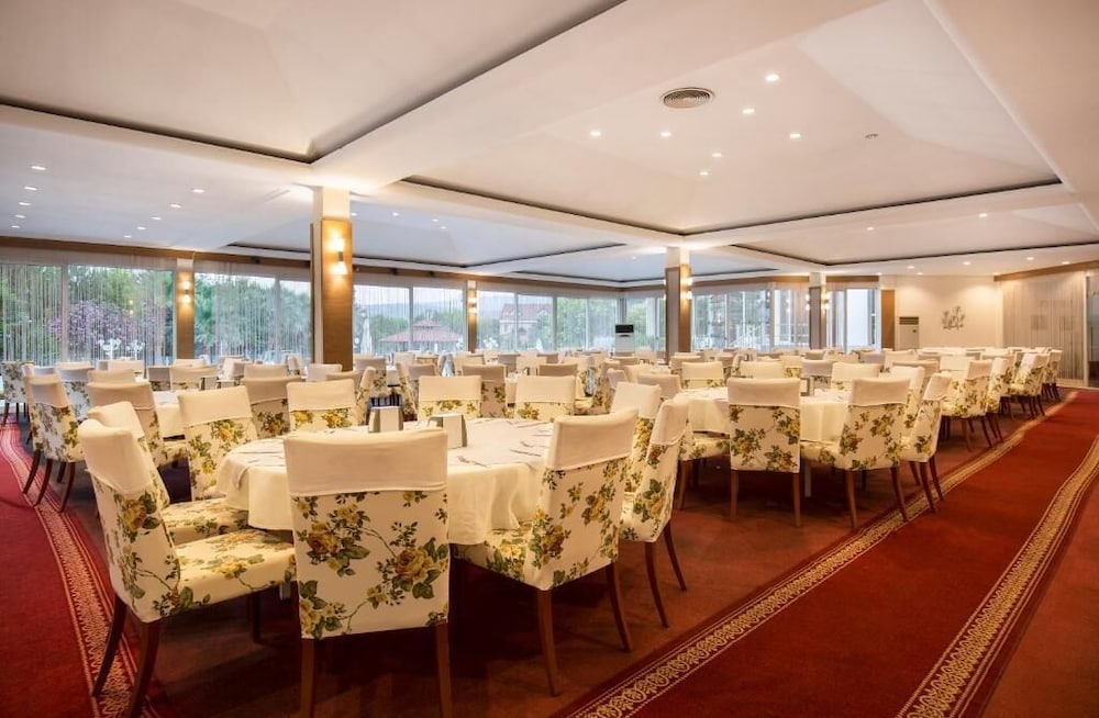 Lycus River Thermal Hotel 35/50