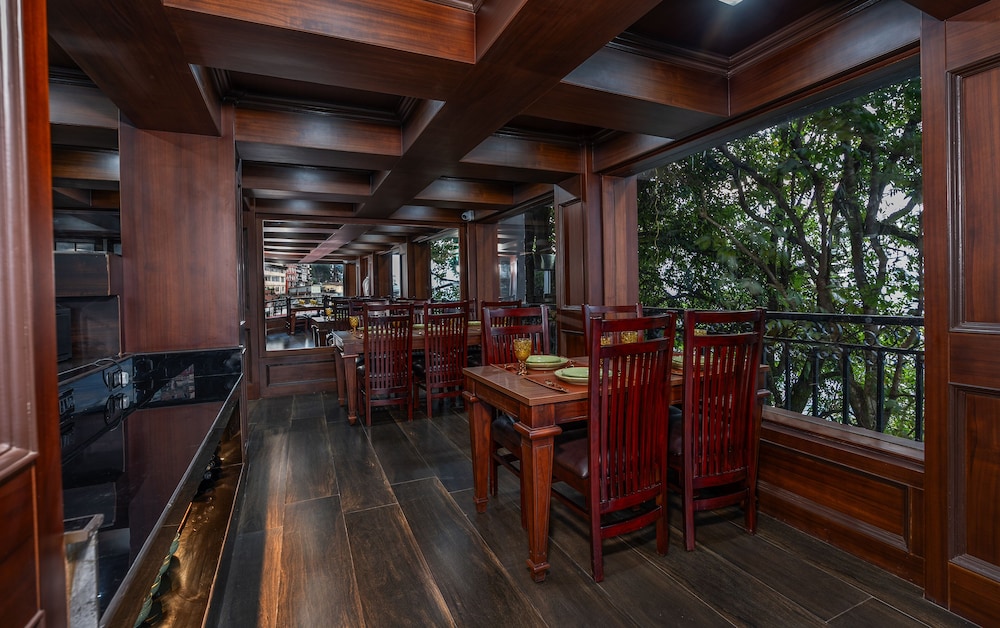 The West Gate Posada By Summit Darjeeling 38/50