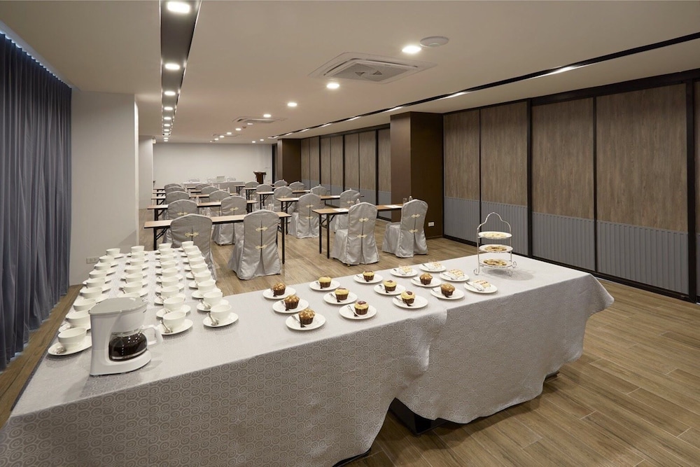 IWISH Hotel Bangkok 36/62
