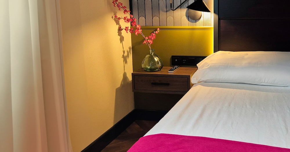 غرفة عائلية رباعية، Hotel Vertice Aljarafe 5/10