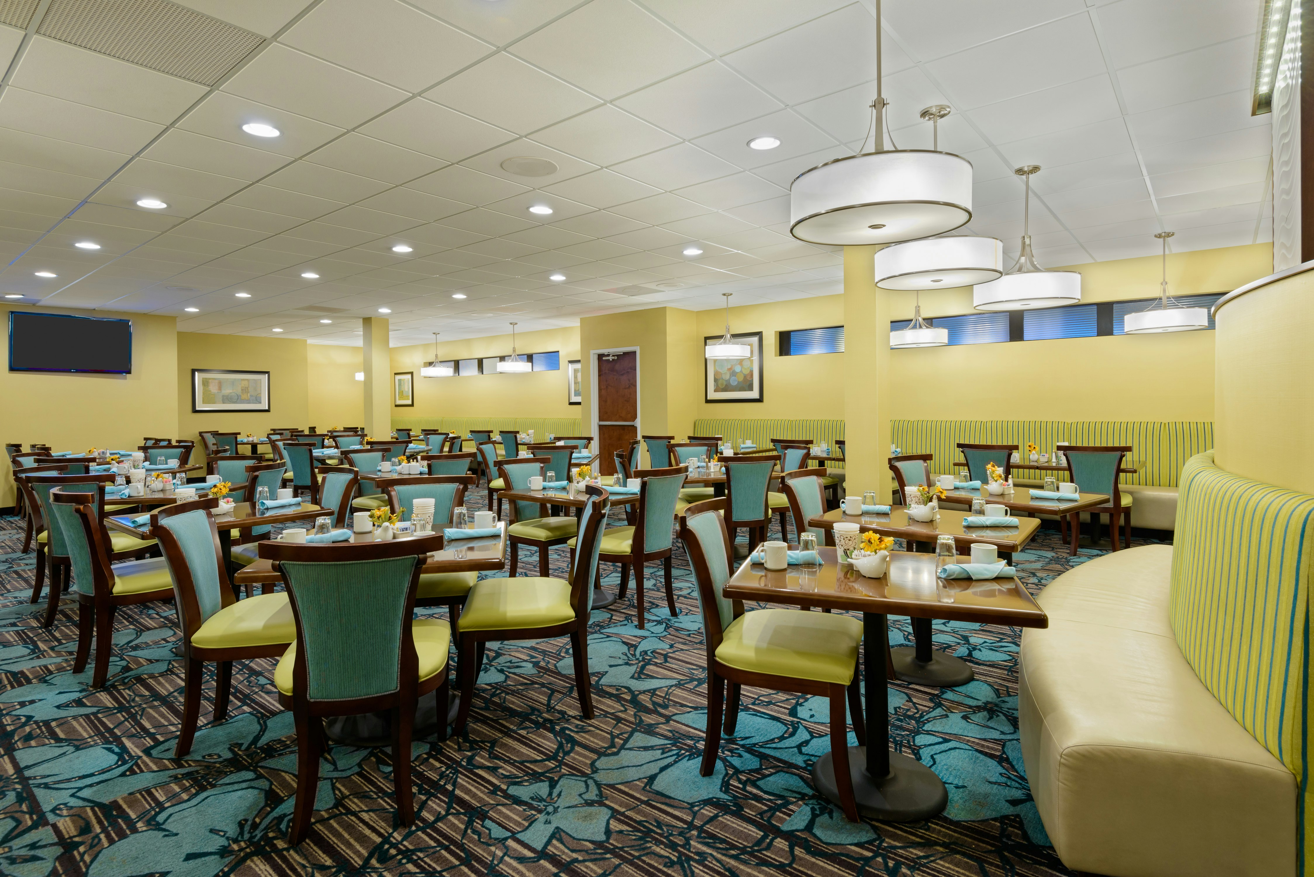 Doubletree By Hilton Richmond Midlothian 33/53