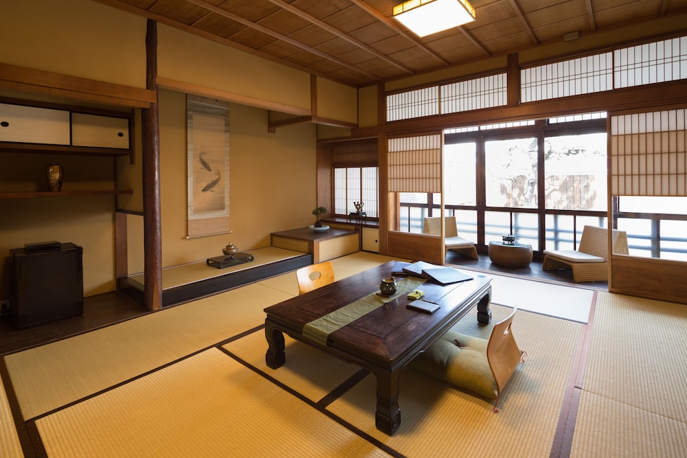 Kyoto Cha No Yado Nazuna Nijo Bettei 38/50