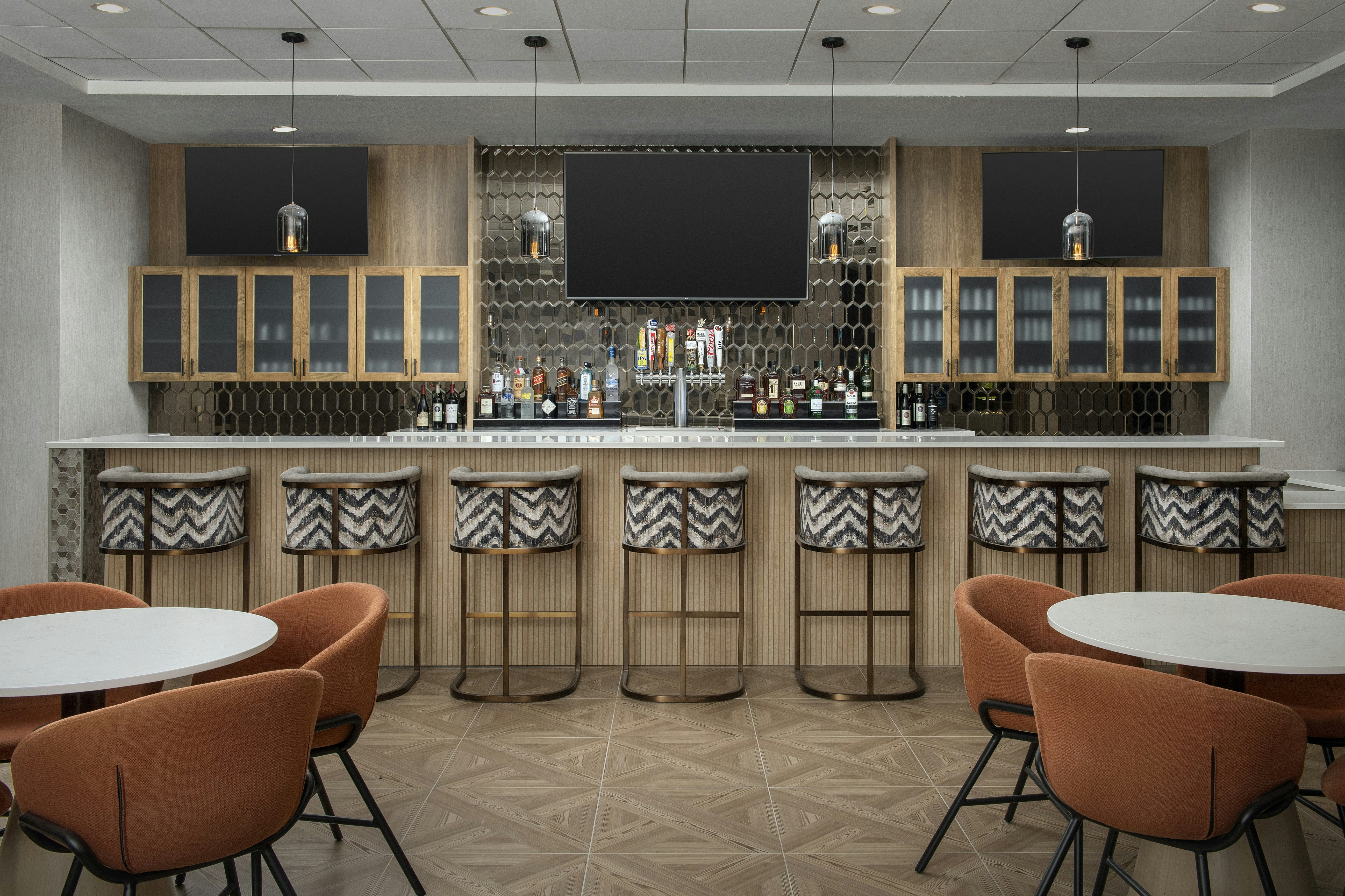 Doubletree by Hilton Chattanooga Hamilton Place 20/24