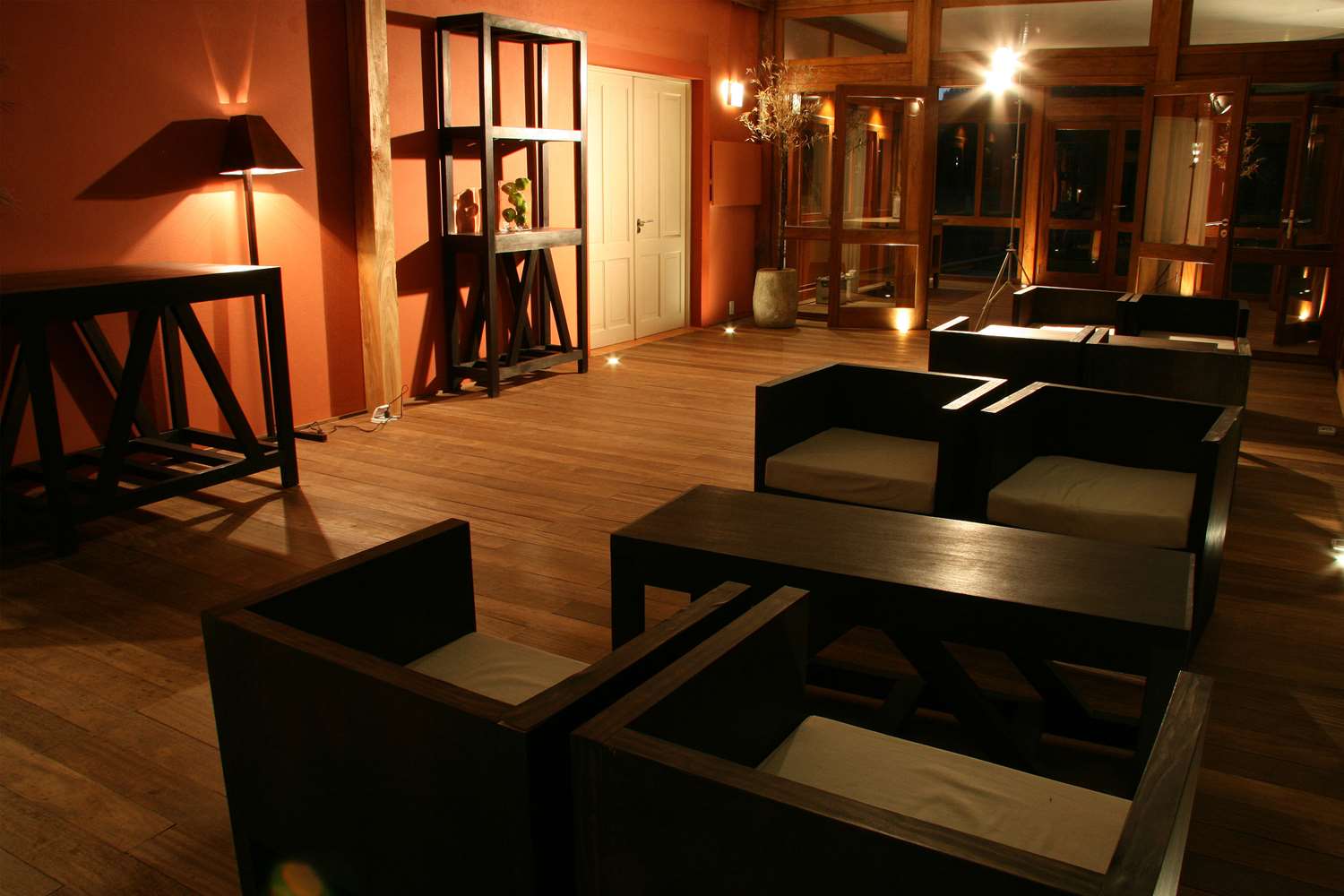 restaurant cafeteria