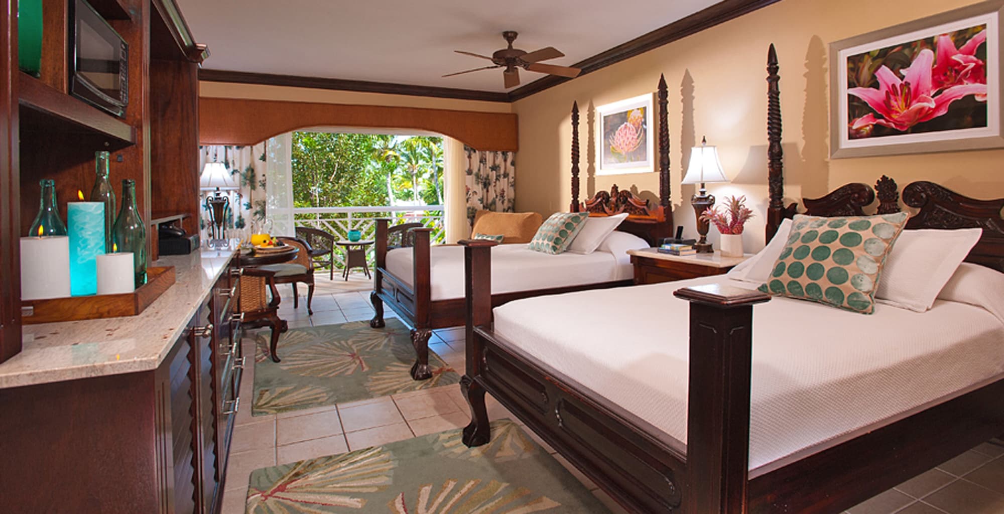 Caribbean, Deluxe, 2 Double Beds, Garden View