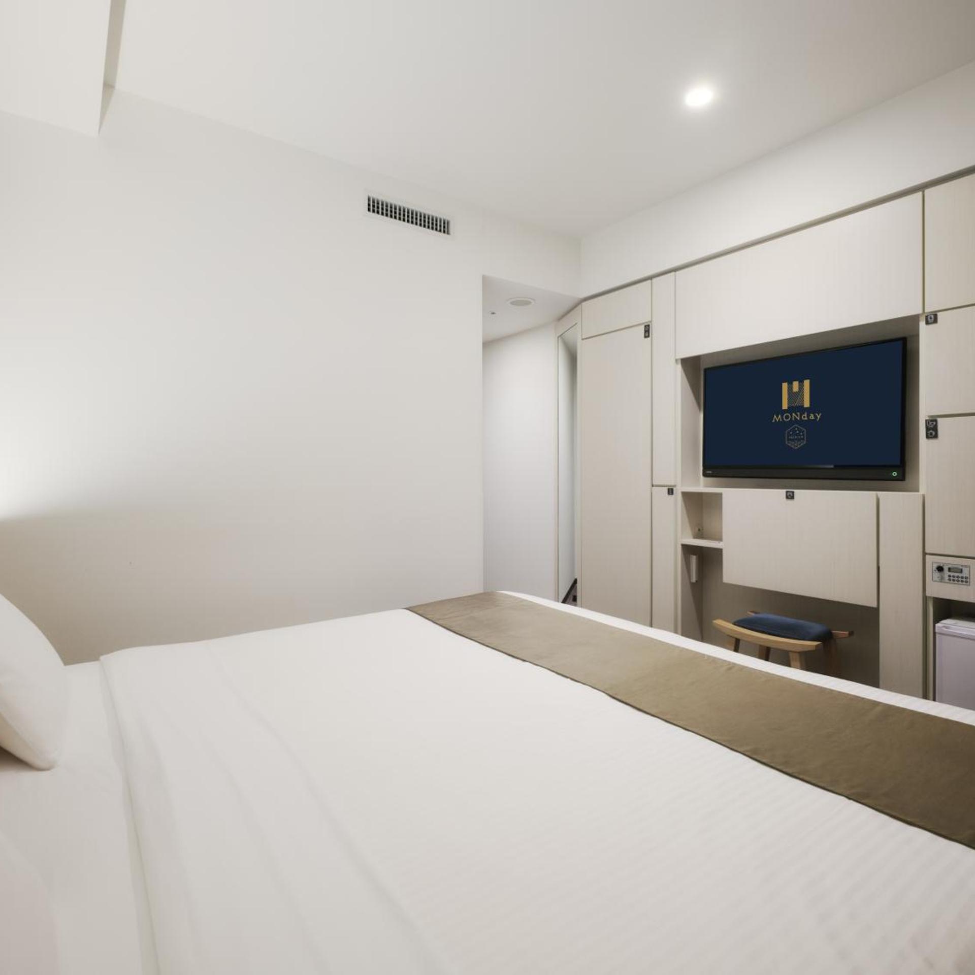 Deluxe, Double Bed
