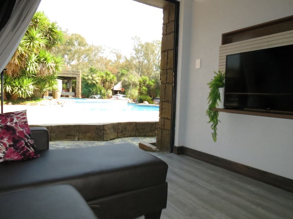 Bushmans Rock Country Lodge 26/50