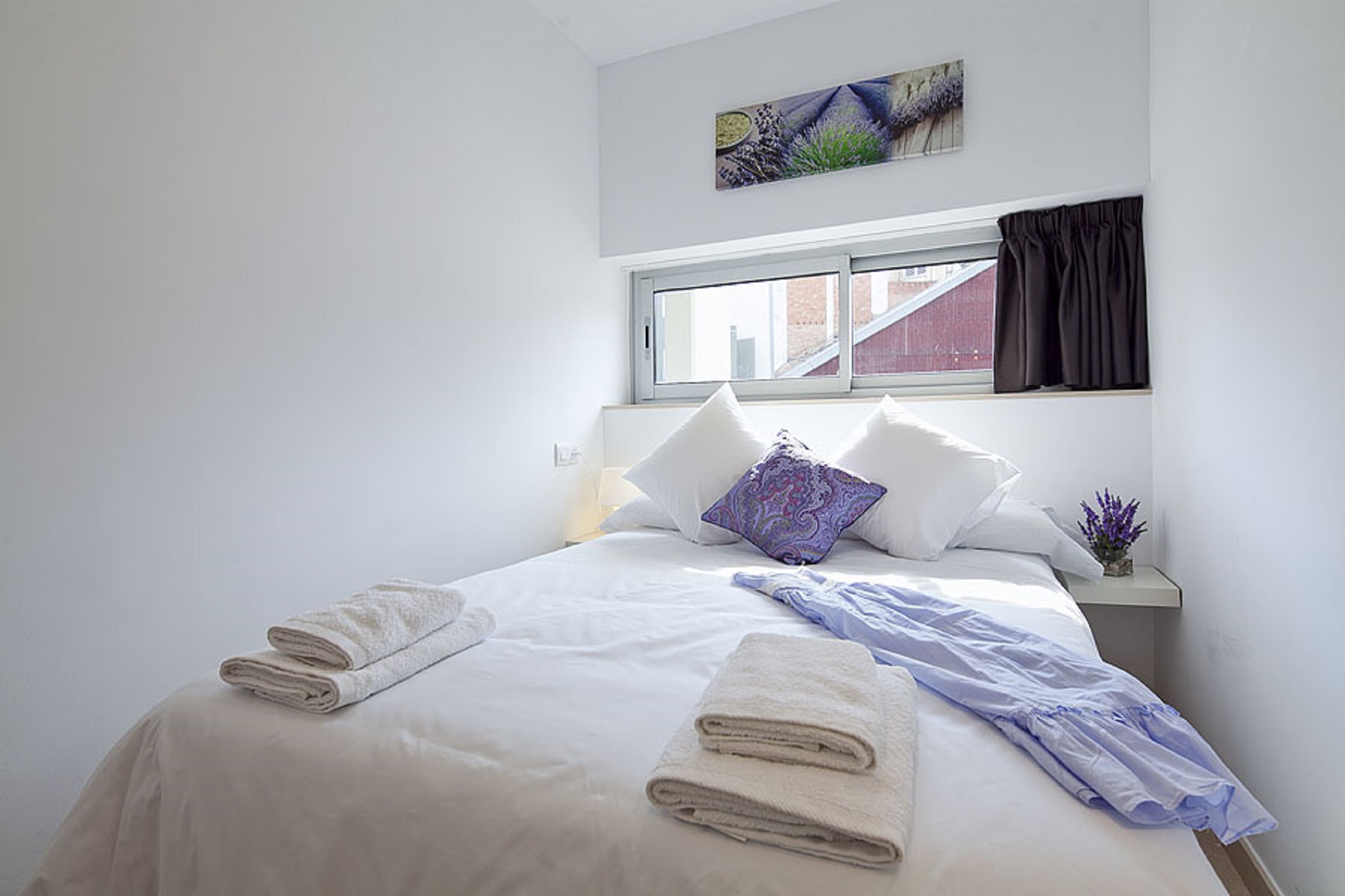 Charmsuites Paralel 3/25