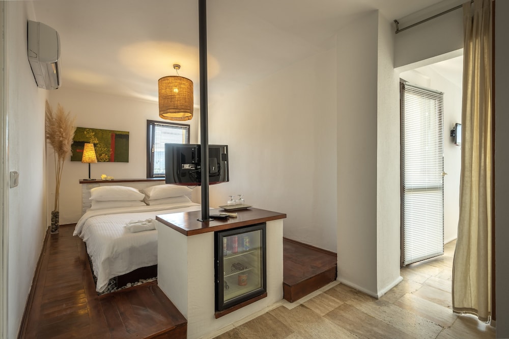 4reasons Hotel And Bistro 21/76