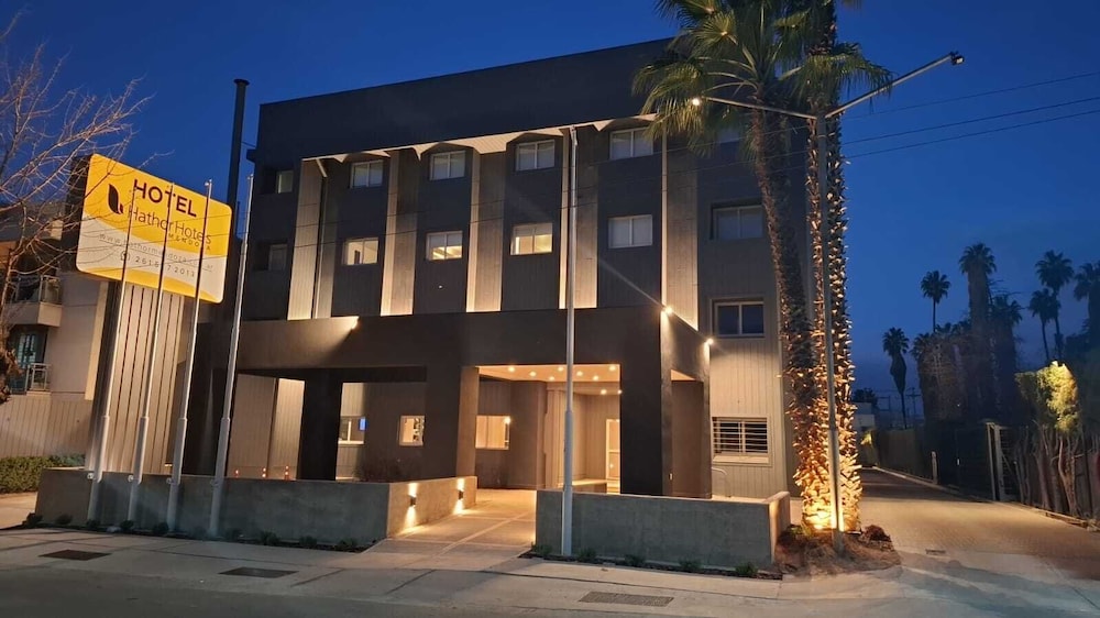Hathor Hotels Mendoza 2/63