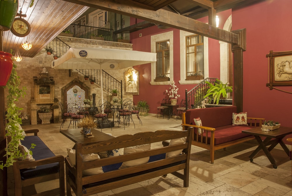 Cankaya Konaklari Boutique Hotel - Special Class 33/44