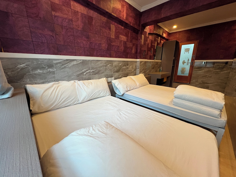 Venetian Hostel 12/50