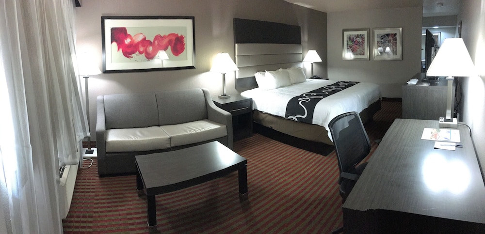 Best Western Deming Southwest Inn 34/45